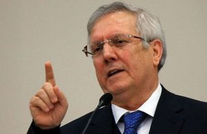 Aziz Yildirim tells Fenerbahce players to earn their salaries.