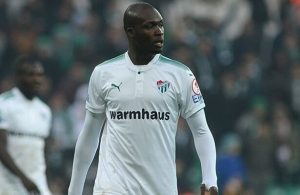 Moussa Sow back to scoring