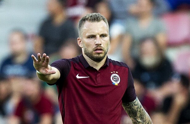 Czech defender Michal Kadlec has offers from Turkey