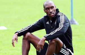 Atiba Hutchinson dismisses rumours regarding Besiktas future