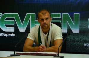 Konyaspor sign Opanasenko from Zorya