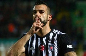Greedy Negredo refuses to leave Besiktas
