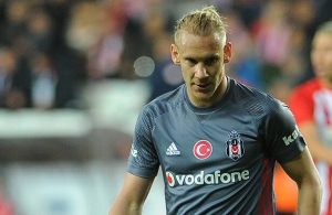 Besiktas receive €18m offer for Damagoj Vida