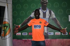 Papiss Cisse signs for Alanyaspor