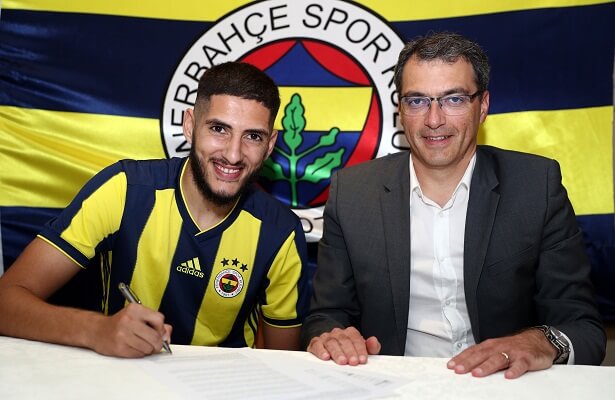 Yassine Benzia joins Fenerbahce on loan