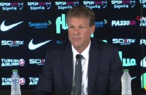 FC Groningen interested in Fenerbahce's Erwin Koeman