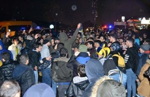 Fenerbahce fans protest, want Ersun Yanal
