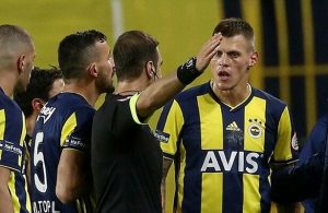Fenerbahce defender Skrtel banned for 3 games