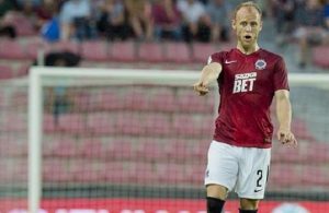 Galatasaray re-sign defender Semih Kaya
