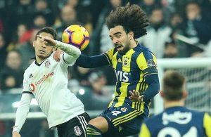 Fenerbahce stuns Besiktas with comeback in derby