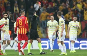 Roberto Soldado apologizes for red card incident