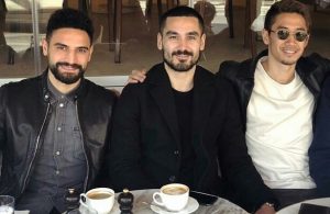 Ilkay Gundogan visits former teammates in Istanbul