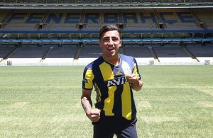 Iranian striker Allahyar completes Fenerbahce move